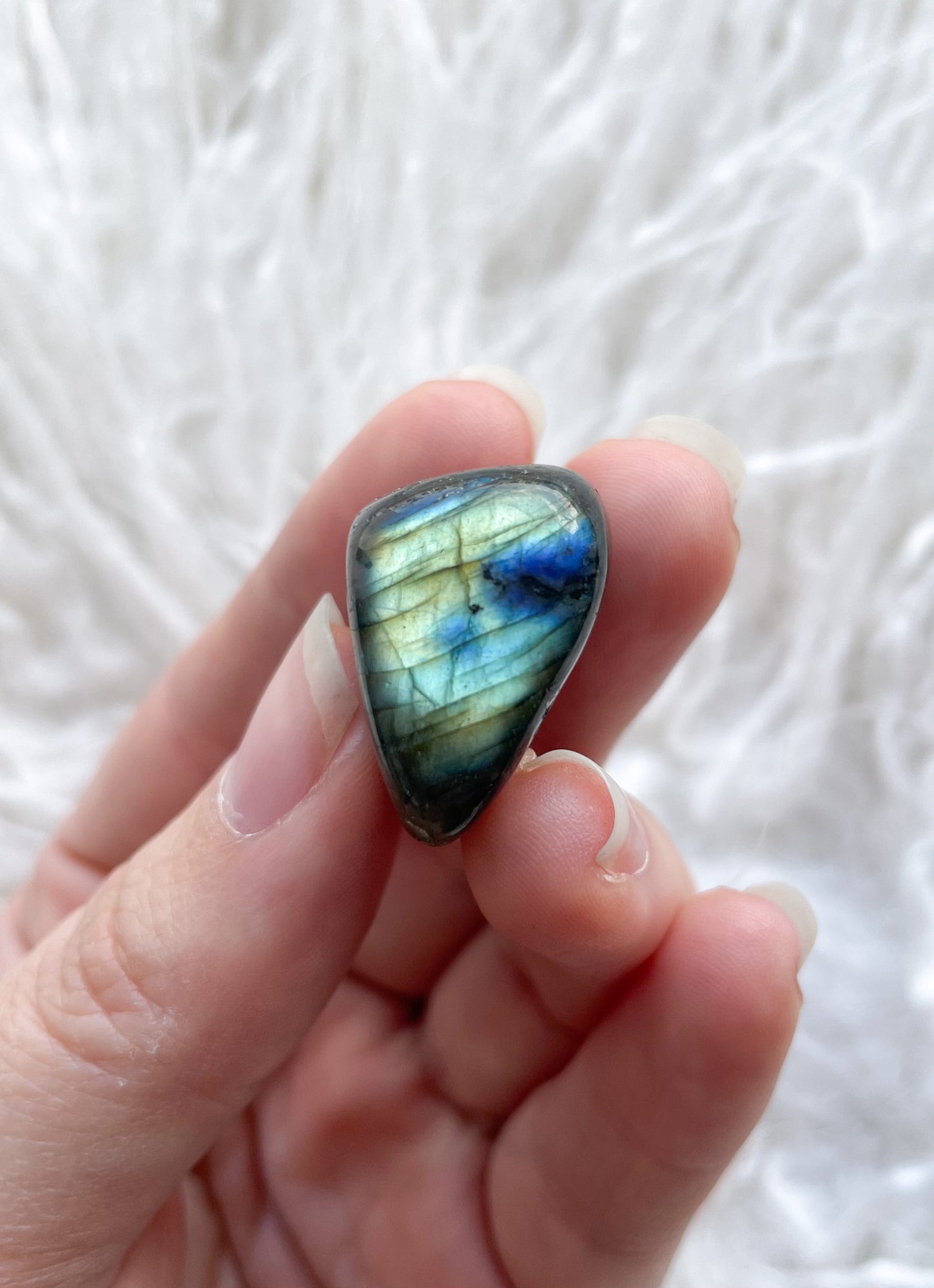 Labradorite Tumble Stone