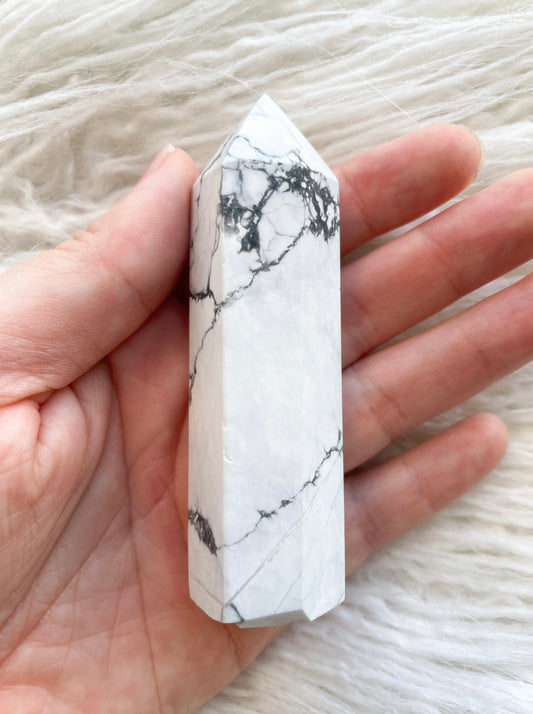 Howlite Generator